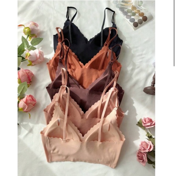 5 Piece Scalloped Seamless Bralettes - Picture 2 of 5